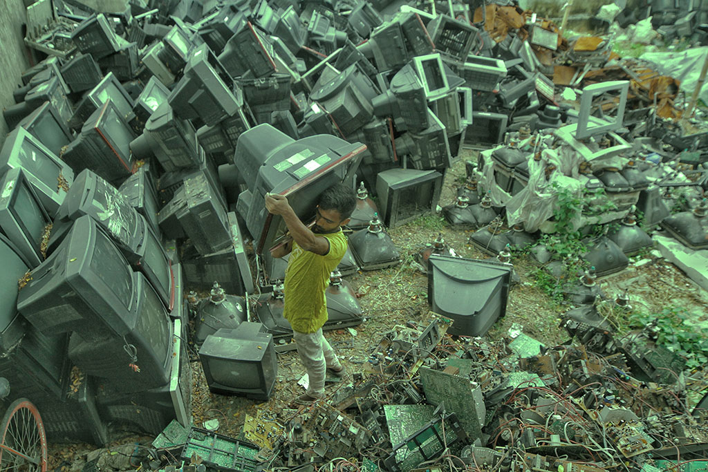 Don’t Trash Your Electronic Waste